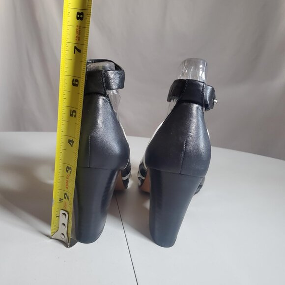 BCBGeneration Black and White Block Heels Sz 8B - Picture 15 of 16